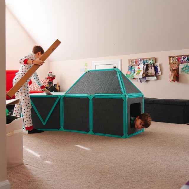 Riesiges 3D-Magnetbaustein-Spielhaus für Kinder